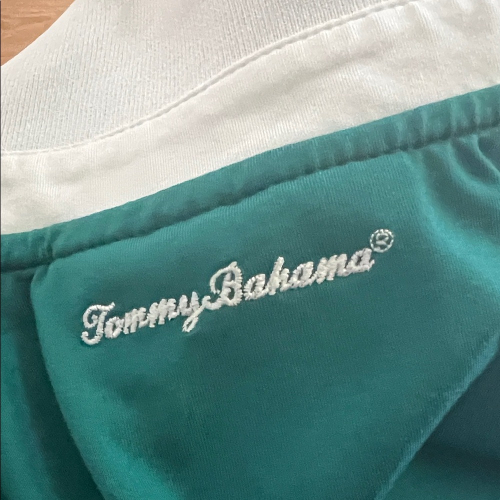 #1405**Green Sleeveless Polo Top - Picture 6 of 12